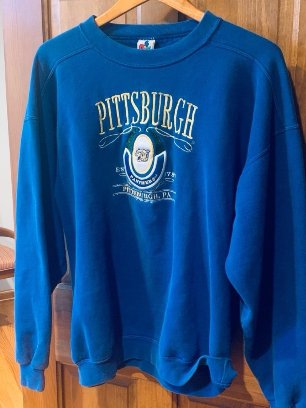 Vintage 90’s Midwest Embroidery PITT UNIVERSITY Crewneck Sweatshirt